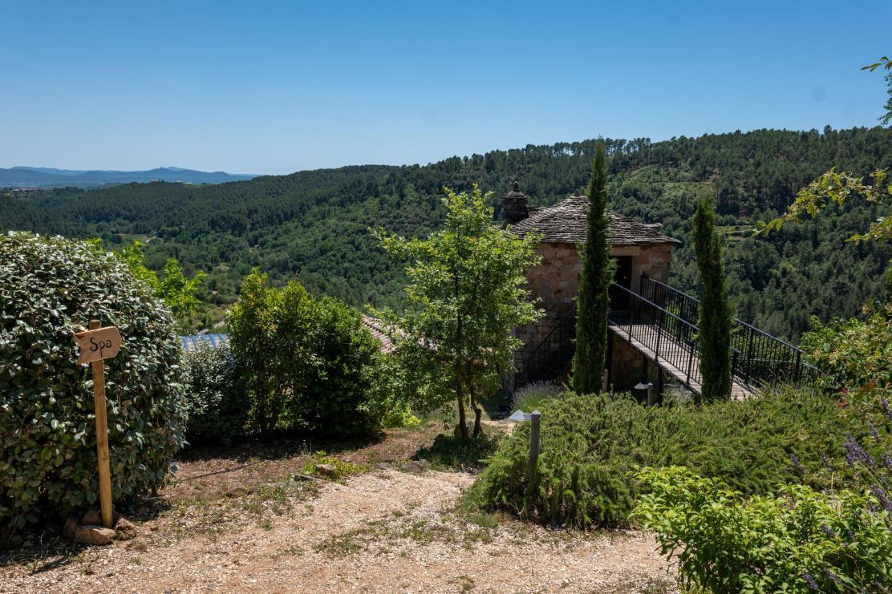 Domaine De Chalveches Hotel Spa 4* Faugeres  Zewnętrze zdjęcie