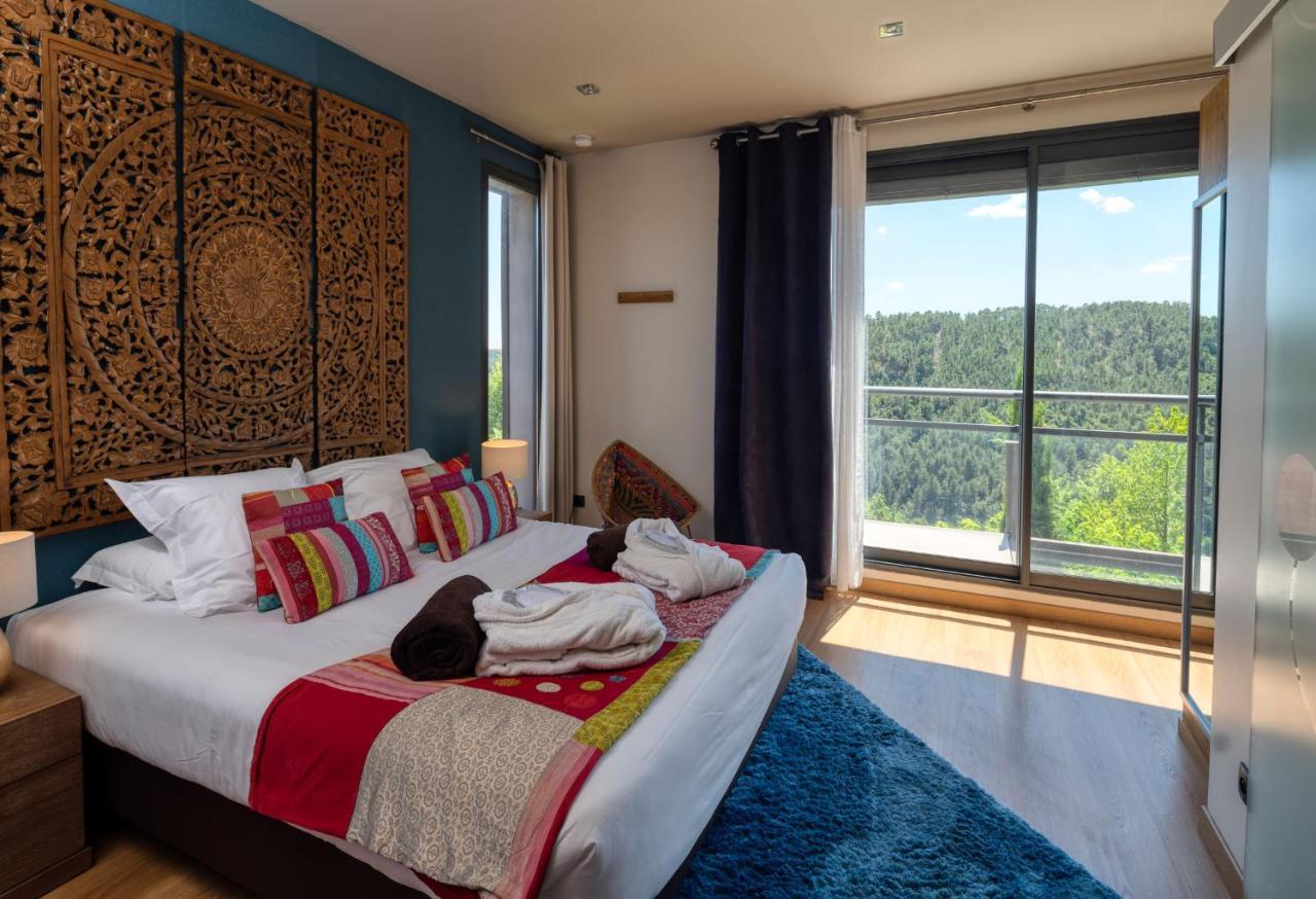 Domaine De Chalveches Hotel Spa 4* Faugeres  Zewnętrze zdjęcie