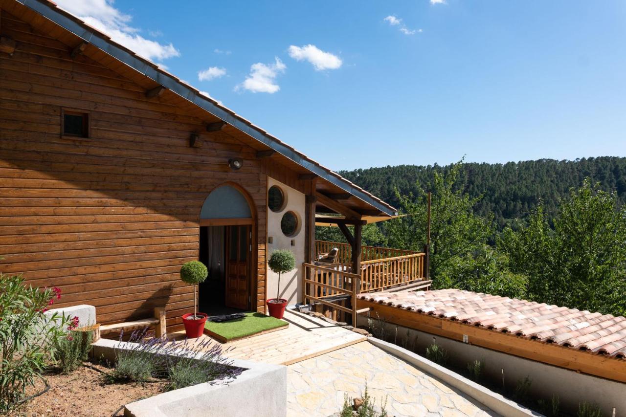 Domaine De Chalveches Hotel Spa 4* Faugeres  Zewnętrze zdjęcie