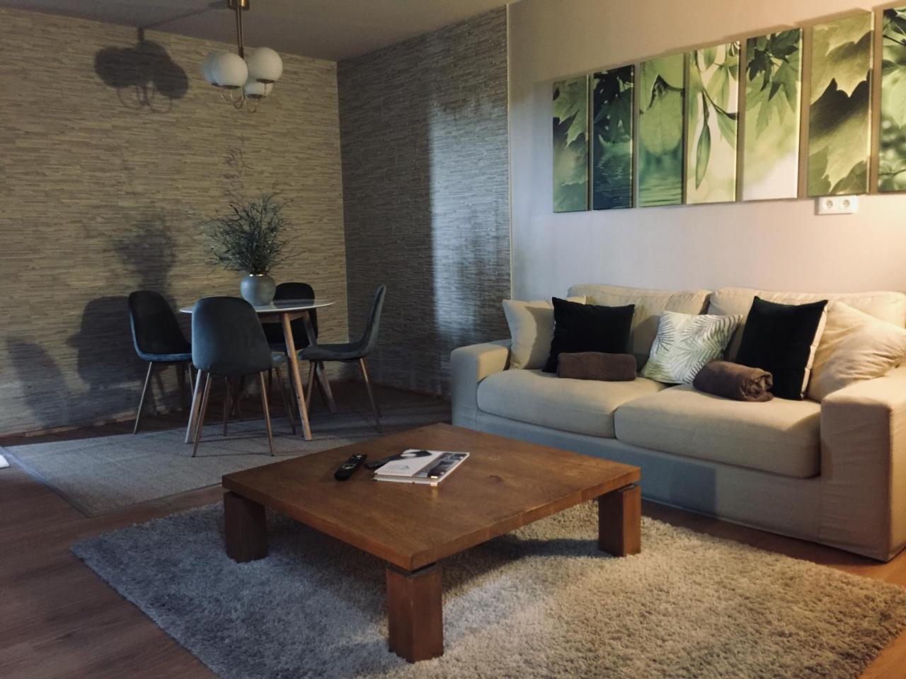 Domaine De Chalveches Hotel Spa 4* Faugeres  Zewnętrze zdjęcie